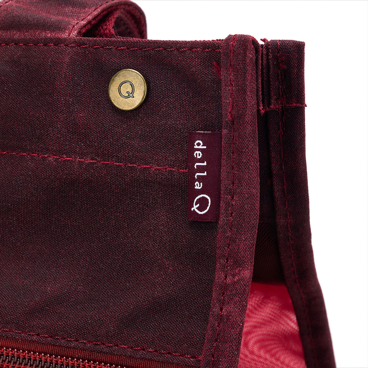 della Q Maker's Stylish Tall Mesh Tote - Red for Crafting Enthusiasts