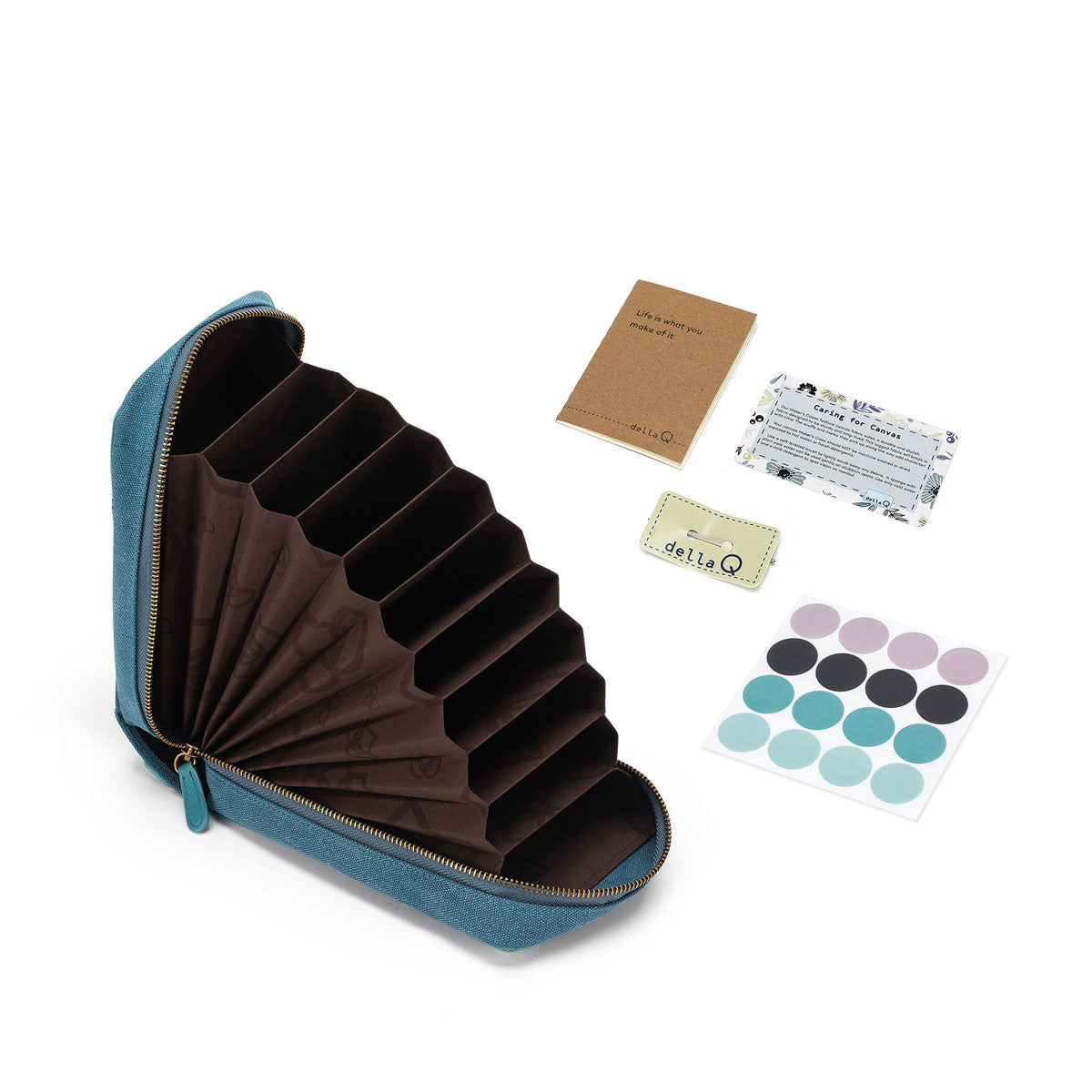 della Q Maker's Premium Teal Circular Needlecase for All Needle Sizes