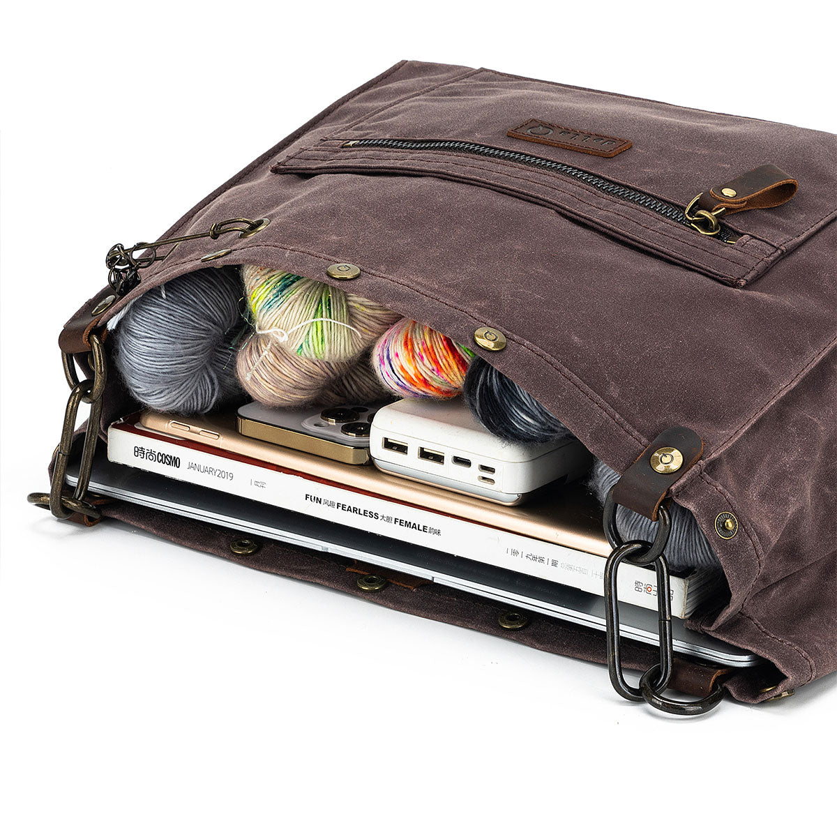 della Q Maker's Canvas Cocoa Rucksack - Ideal for Craft Projects