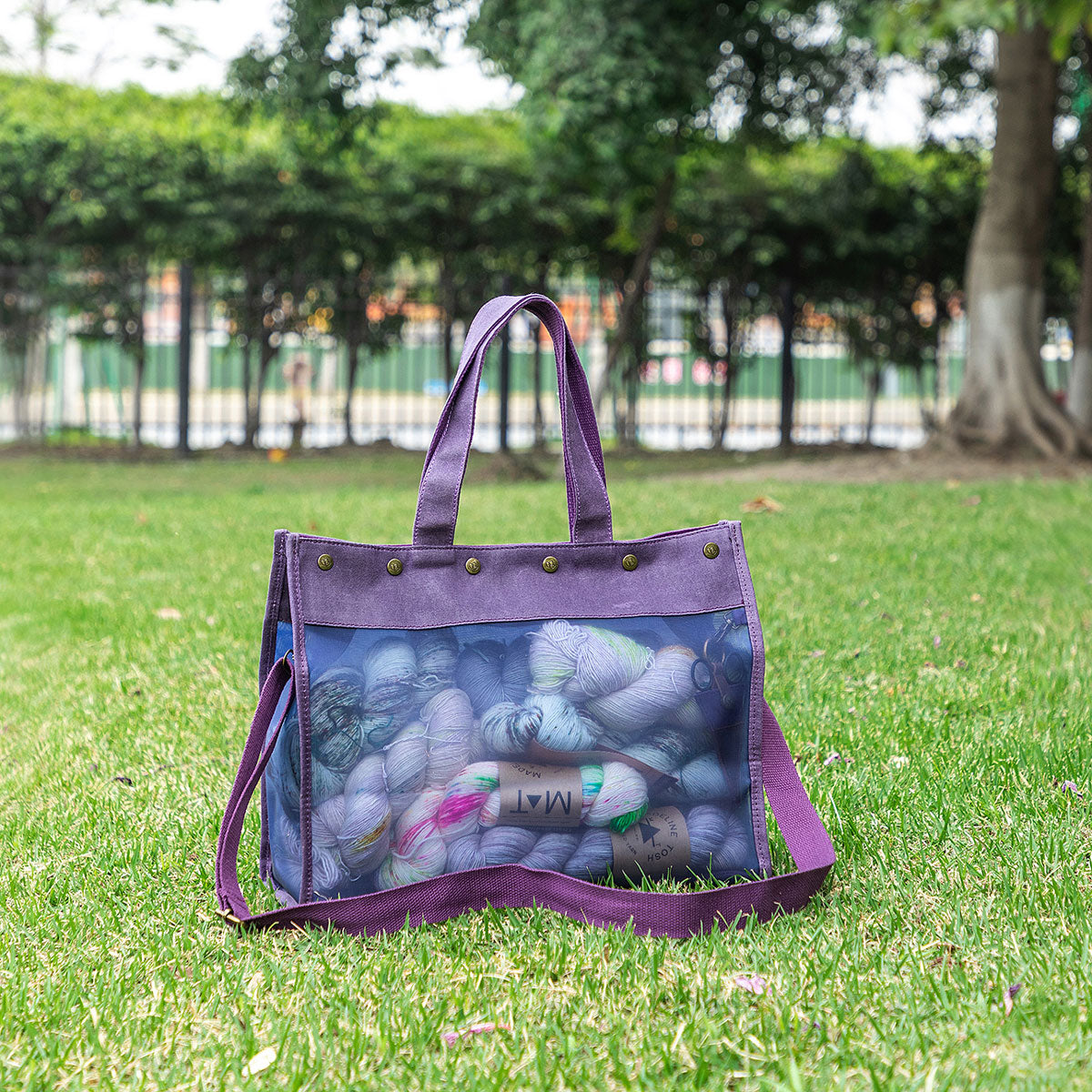 della Q Maker's Transparent Purple Mesh Tote - Ideal for On-the-go Projects