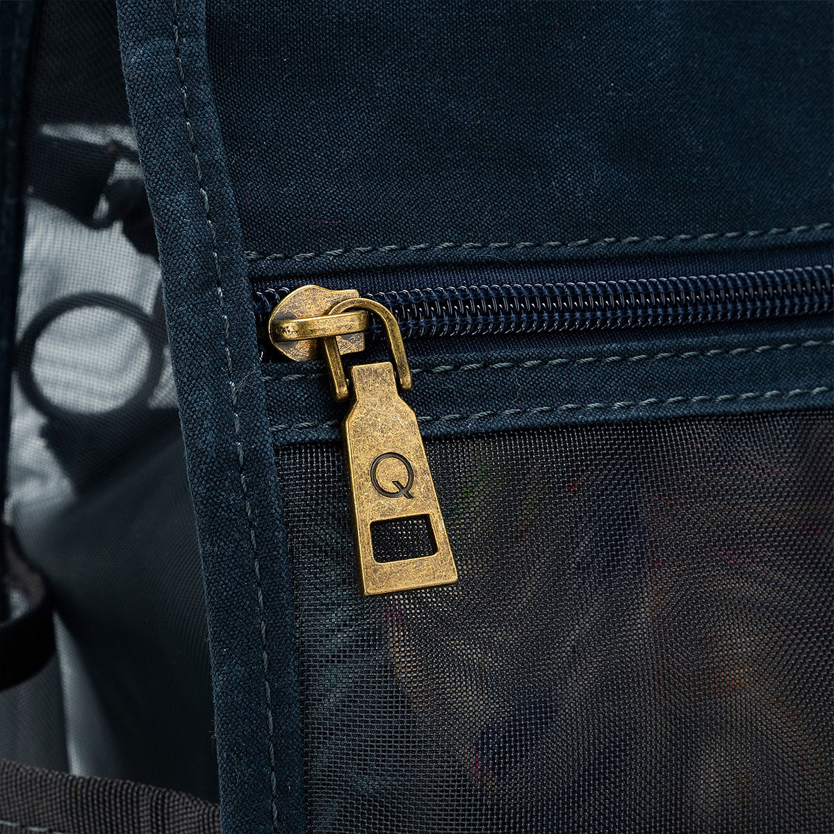 della Q Premium Maker's Tall Mesh Tote - Blue for Crafting Enthusiasts