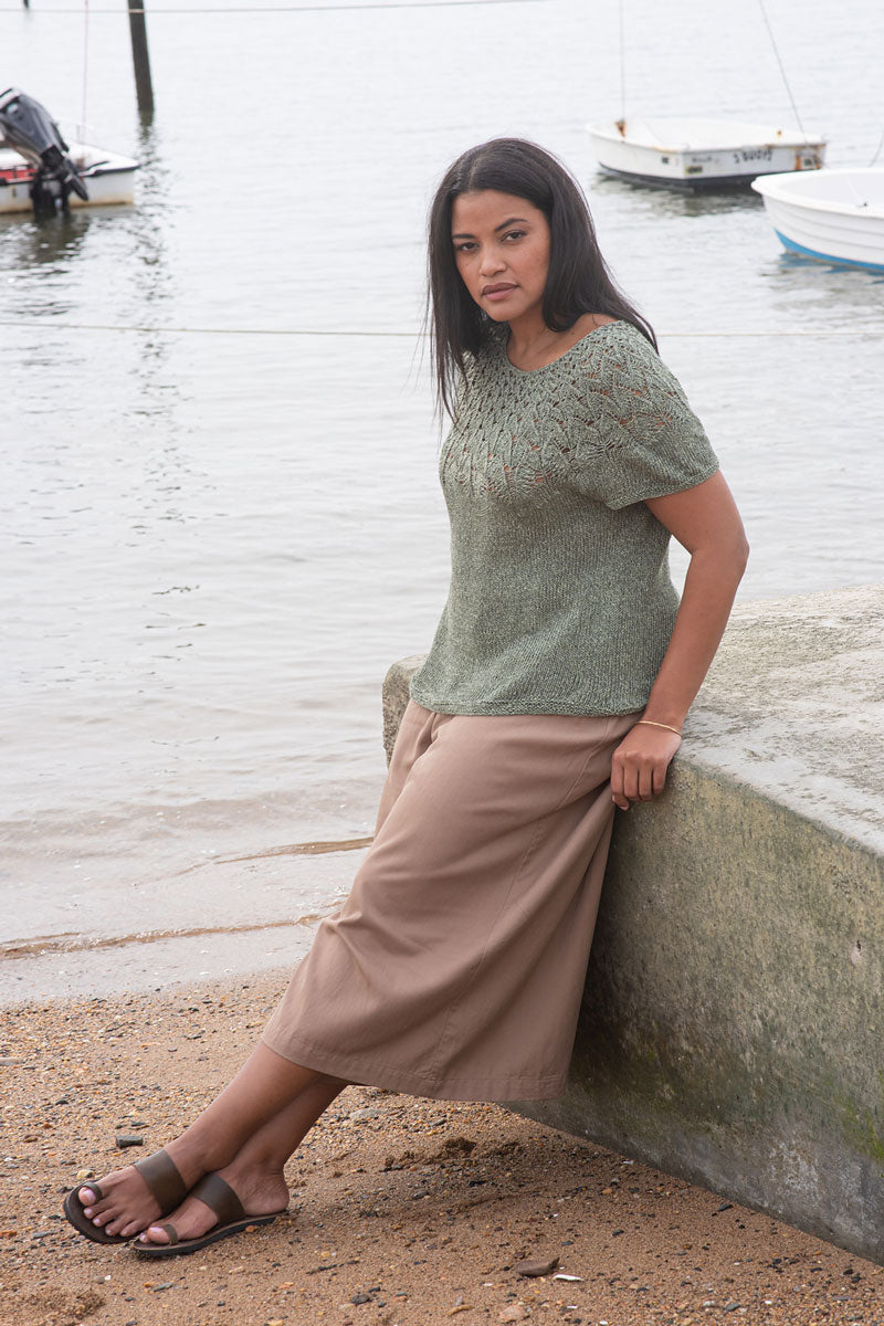 Berroco Booklet 423 - Exclusive Chai Patterns - Bonnie Tee PDF Download for Elegant and Comfortable Wear