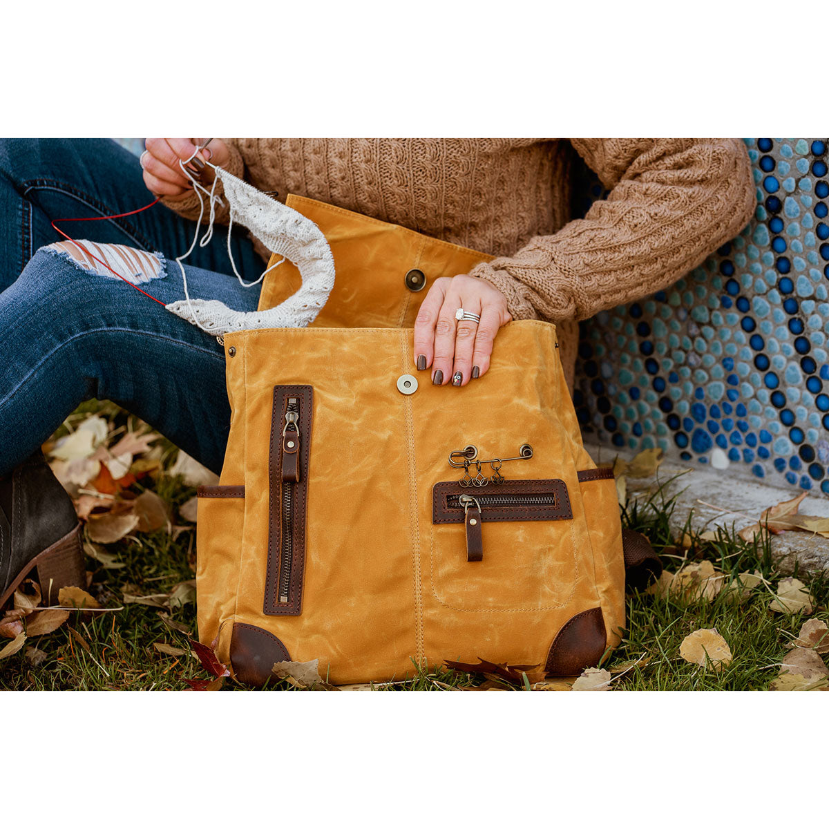 della Q Maker's Stylish Orange Midi Backpack for Crafting Enthusiasts