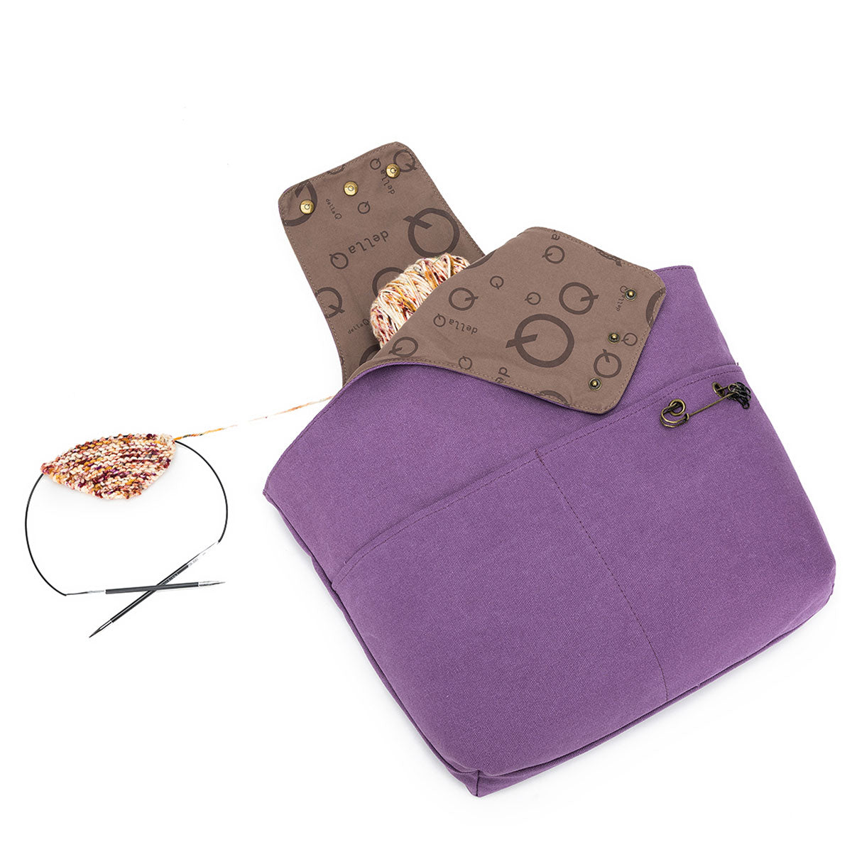 della Q Nora Bucket Bag - Plum: The Perfect Yarn and Craft Companion