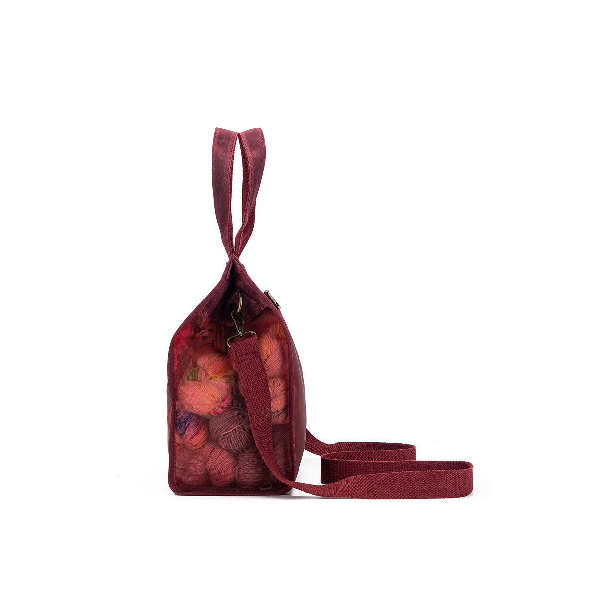 della Q Maker's Stylish Red Mesh Tote for Craft Enthusiasts