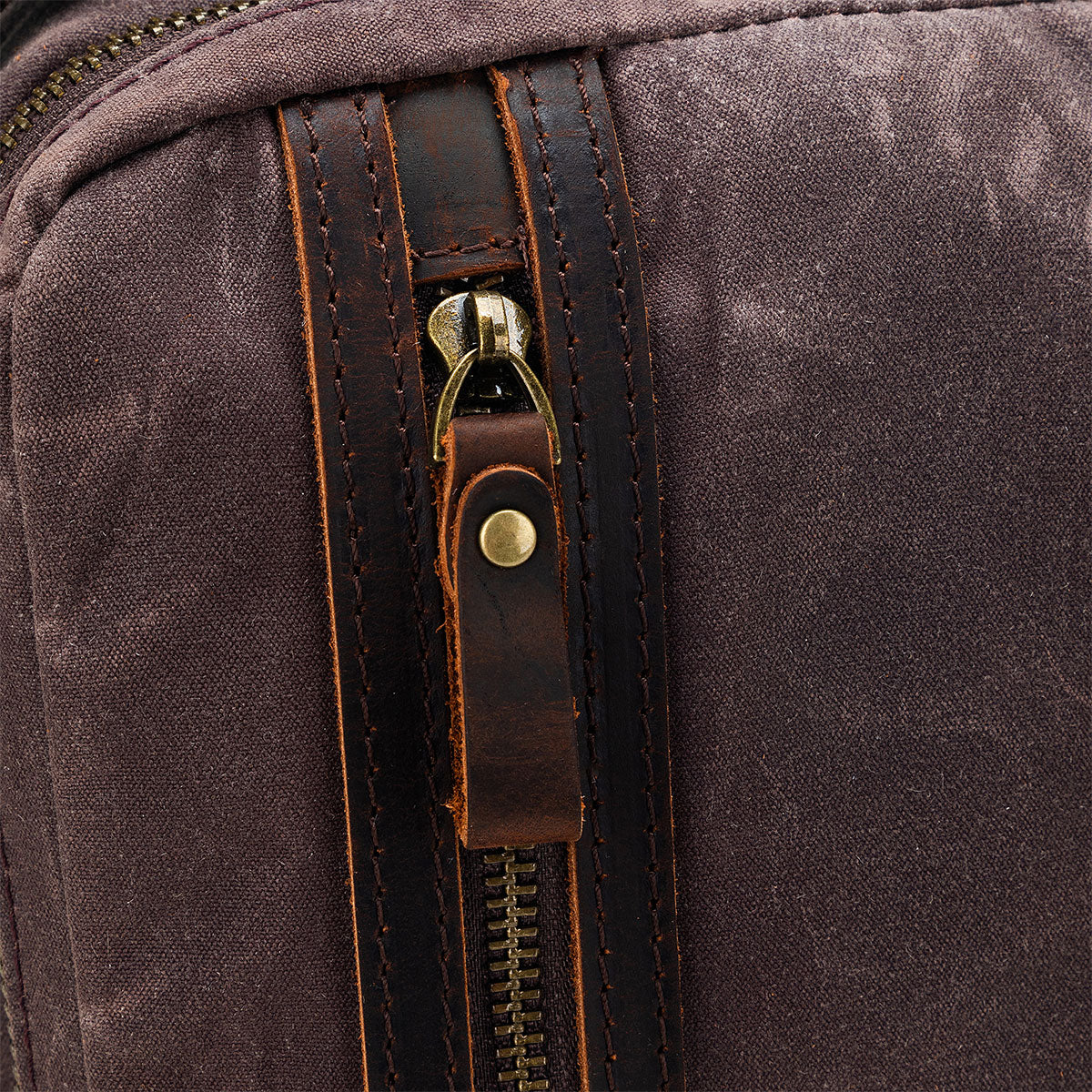 della Q Maker's Mini Cocoa Messenger - Stylish and Portable