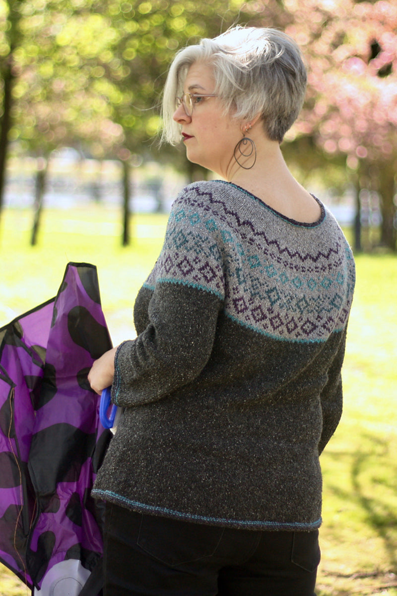 Berroco Brenton Point Pullover Knitting Kit - Ideal for Seasonal Wear