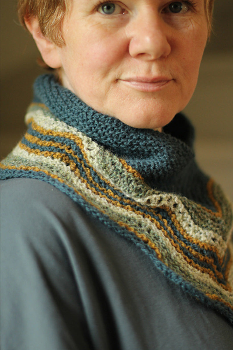 Jamieson's of Shetland 4 - Color Hapkerchief Cowl Knit - A - Long Kit
