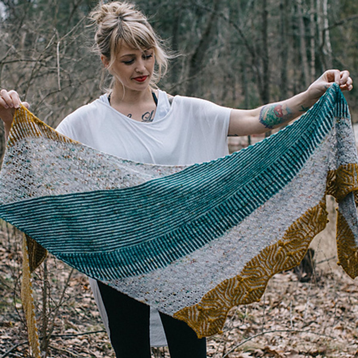 Andrea Mowry Drea Renee Knits Patterns - Exquisite Baubles Shawl with Diverse Designs