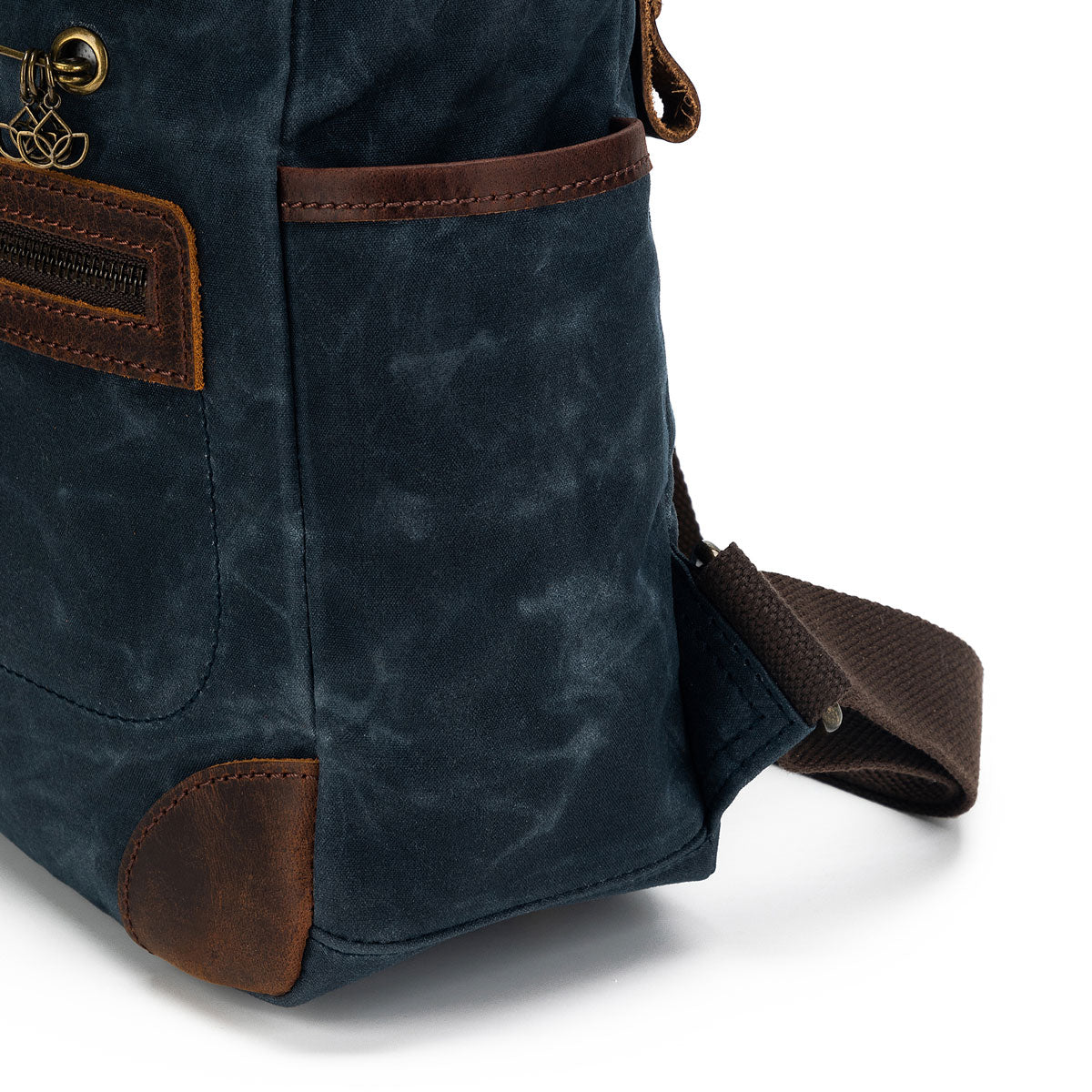 della Q Maker's Olive Midi Backpack - Ideal for Crafting Projects