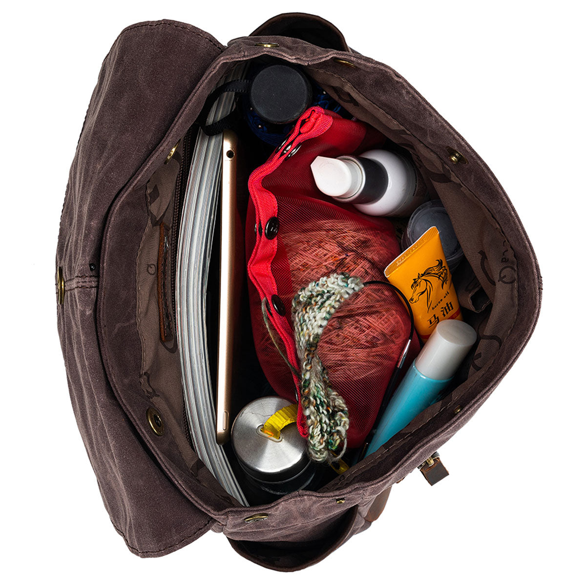 della Q Maker's Ideal Midi Backpack - Cocoa for Crafting Enthusiasts