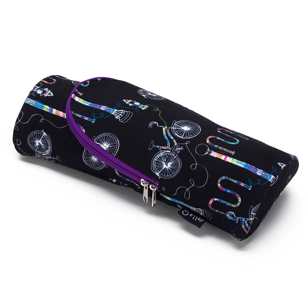 della Q Standing Needle Case - 600 - Fabulous Fabric Print Collection for Yarn Bombing
