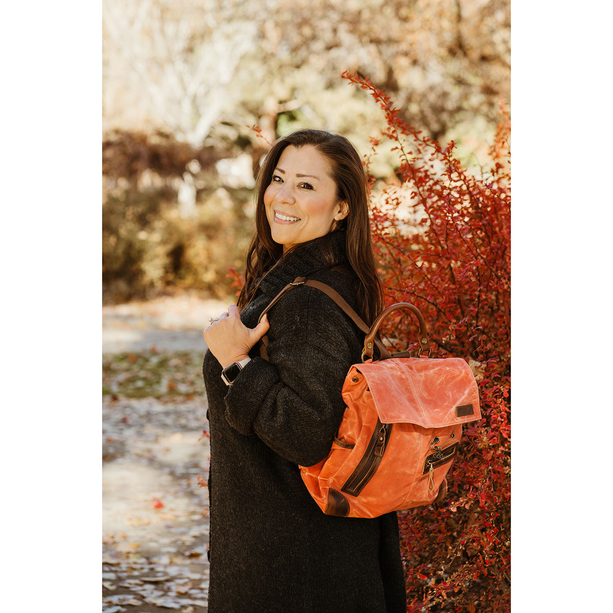 della Q Maker's Stylish Orange Midi Backpack for Crafting Enthusiasts