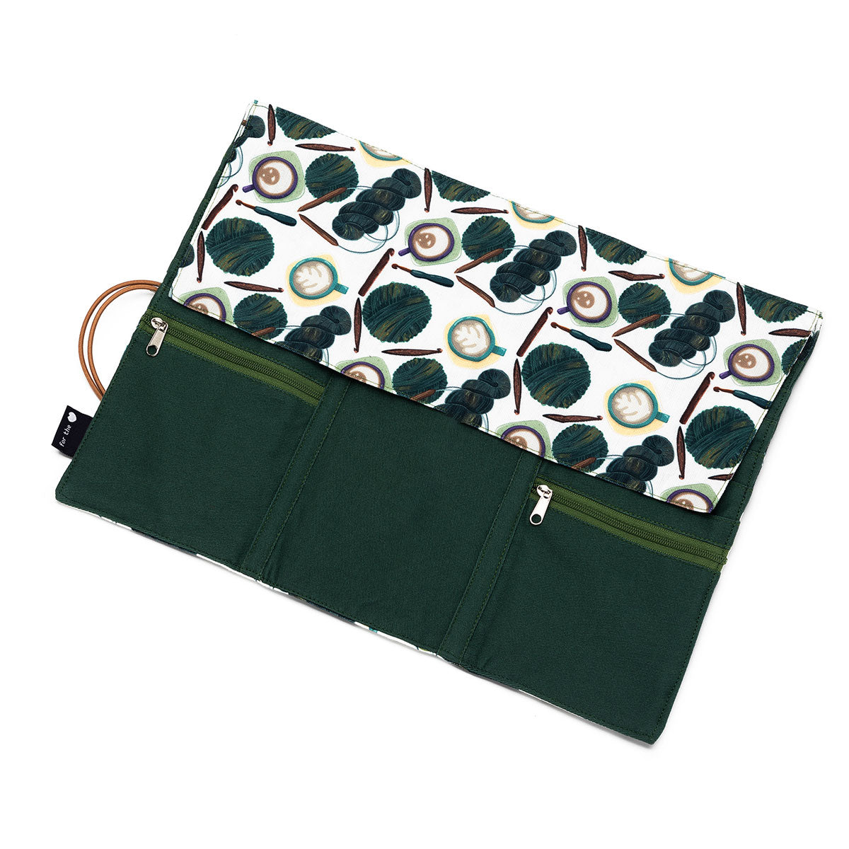 della Q Tri-Fold Circular Needle Case 1145 - Fabric Print Collection - Stylish Coffee and Yarn Green