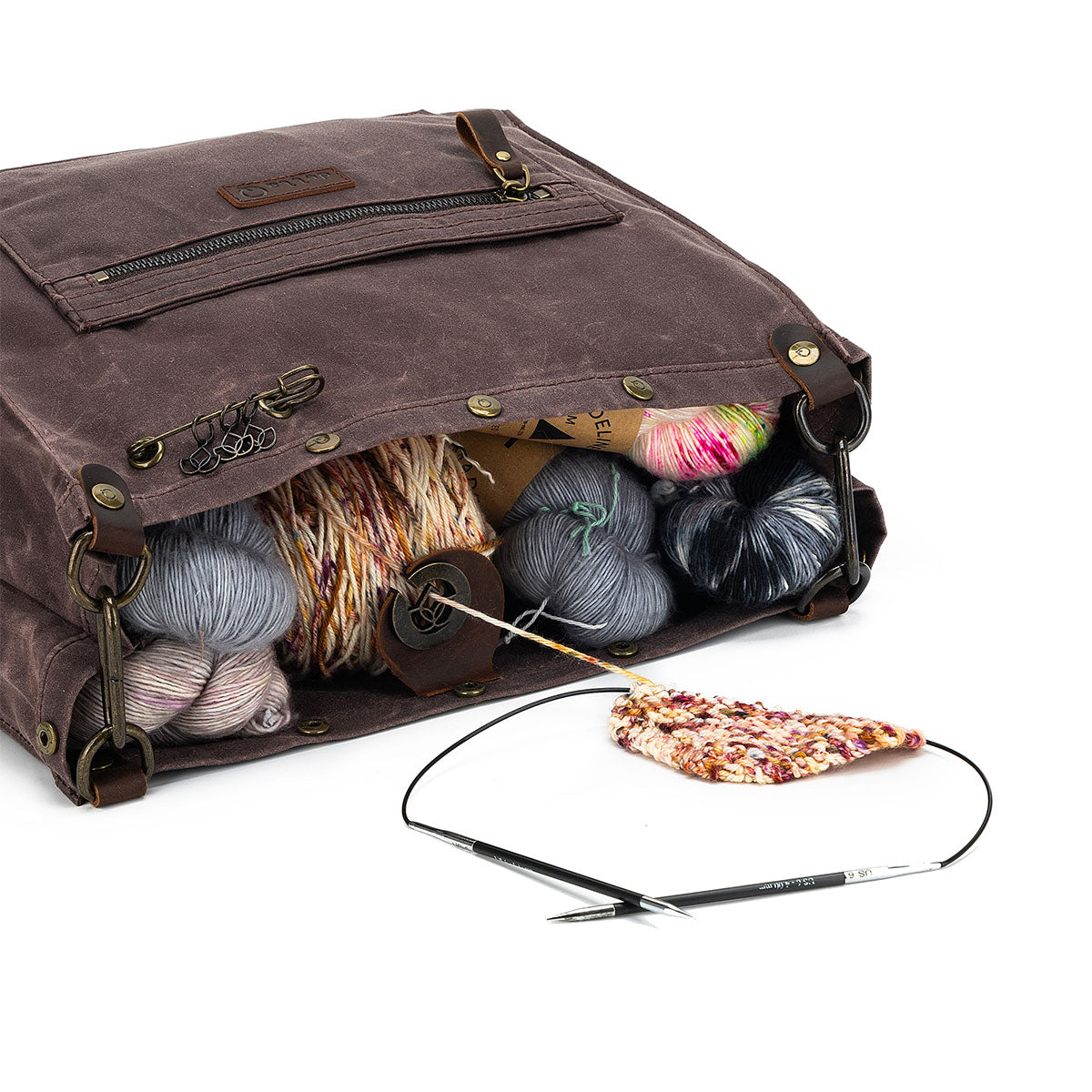 della Q Maker's Canvas Cocoa Rucksack - Ideal for Craft Projects