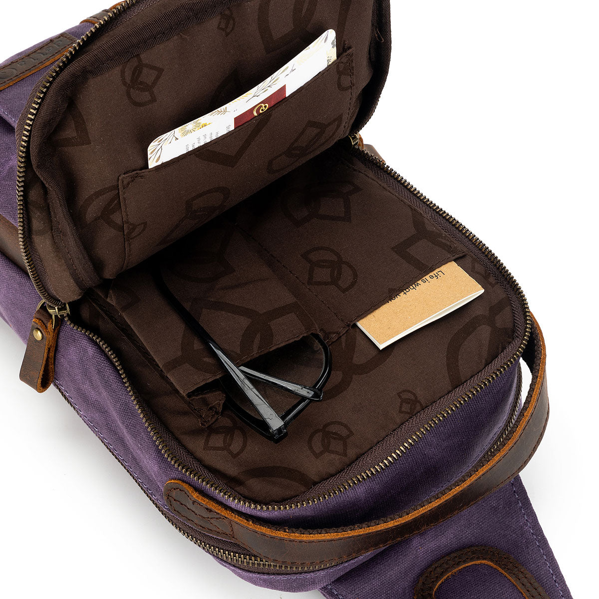 della Q Maker's Mini Purple Messenger: Stylish & Portable